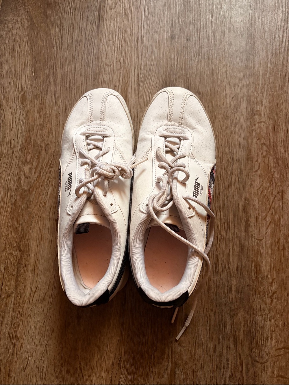 Puma Roma sneakers with side design